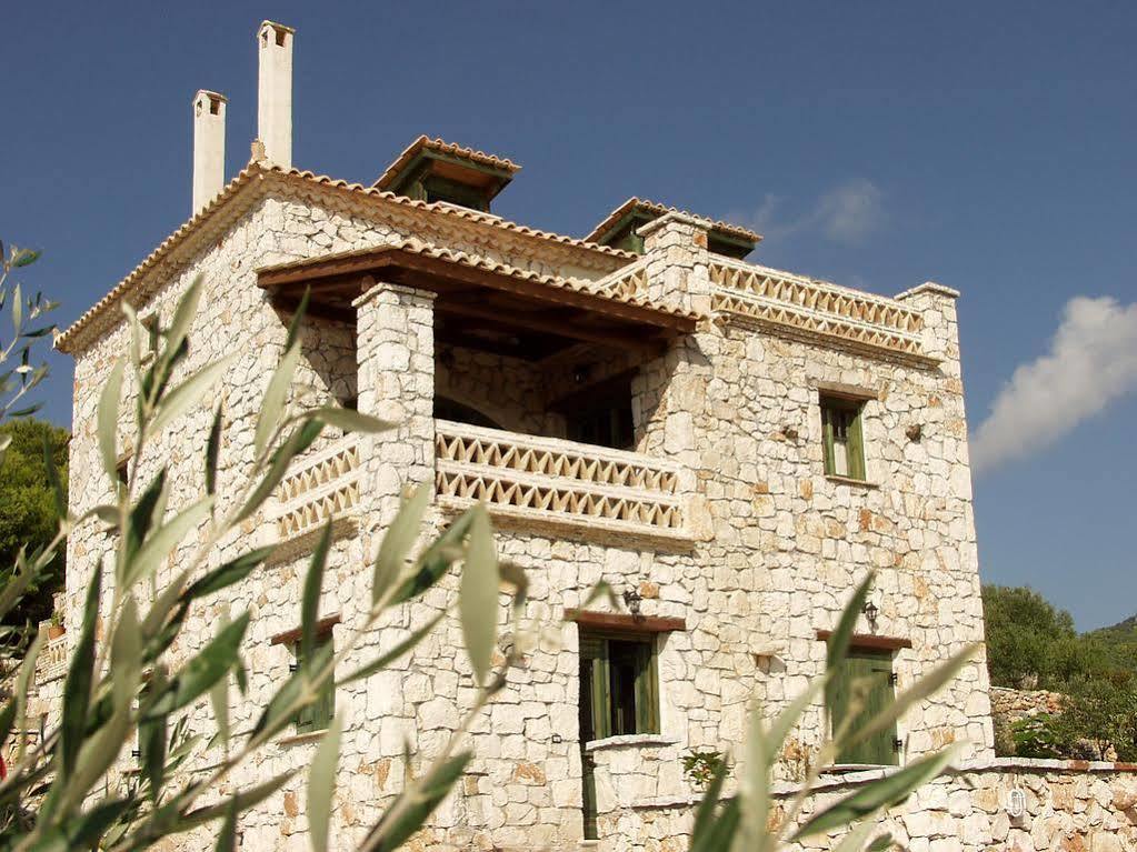 Revera Traditional Stone Villas, Apartments & Studios Keri Exterior photo